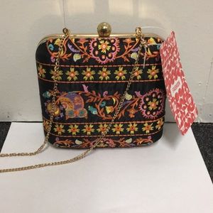 Evening Clutch with Embroidered Pattern